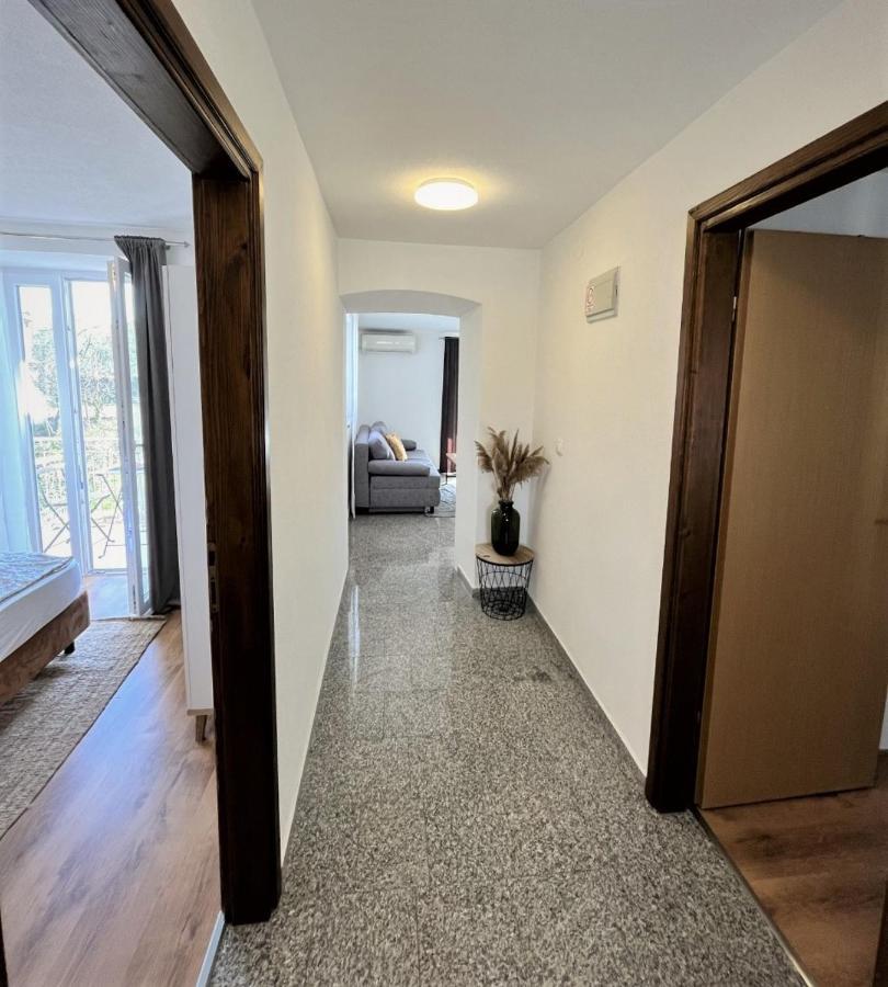 Apartment Lorun 47 Tar-Vabriga Exteriér fotografie