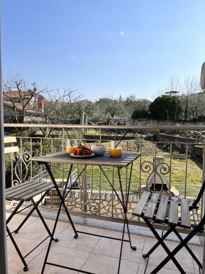 Apartment Lorun 47 Tar-Vabriga Exteriér fotografie