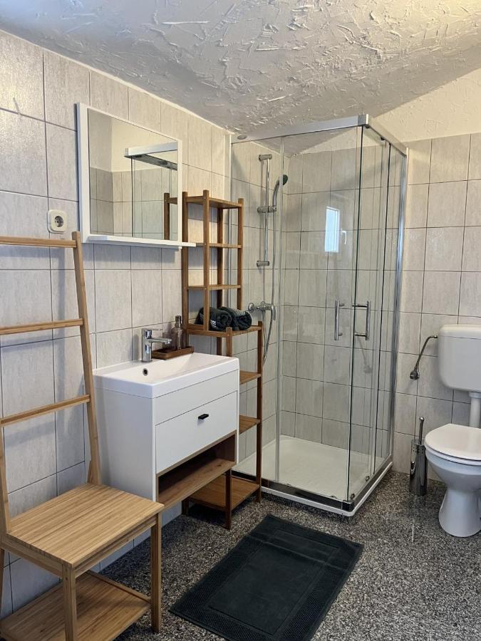 Apartment Lorun 47 Tar-Vabriga Exteriér fotografie